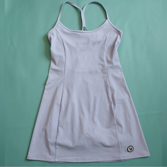 NWOT XS Vuori One Shot Tennis Dress in Zinnia - Picture 2 of 8